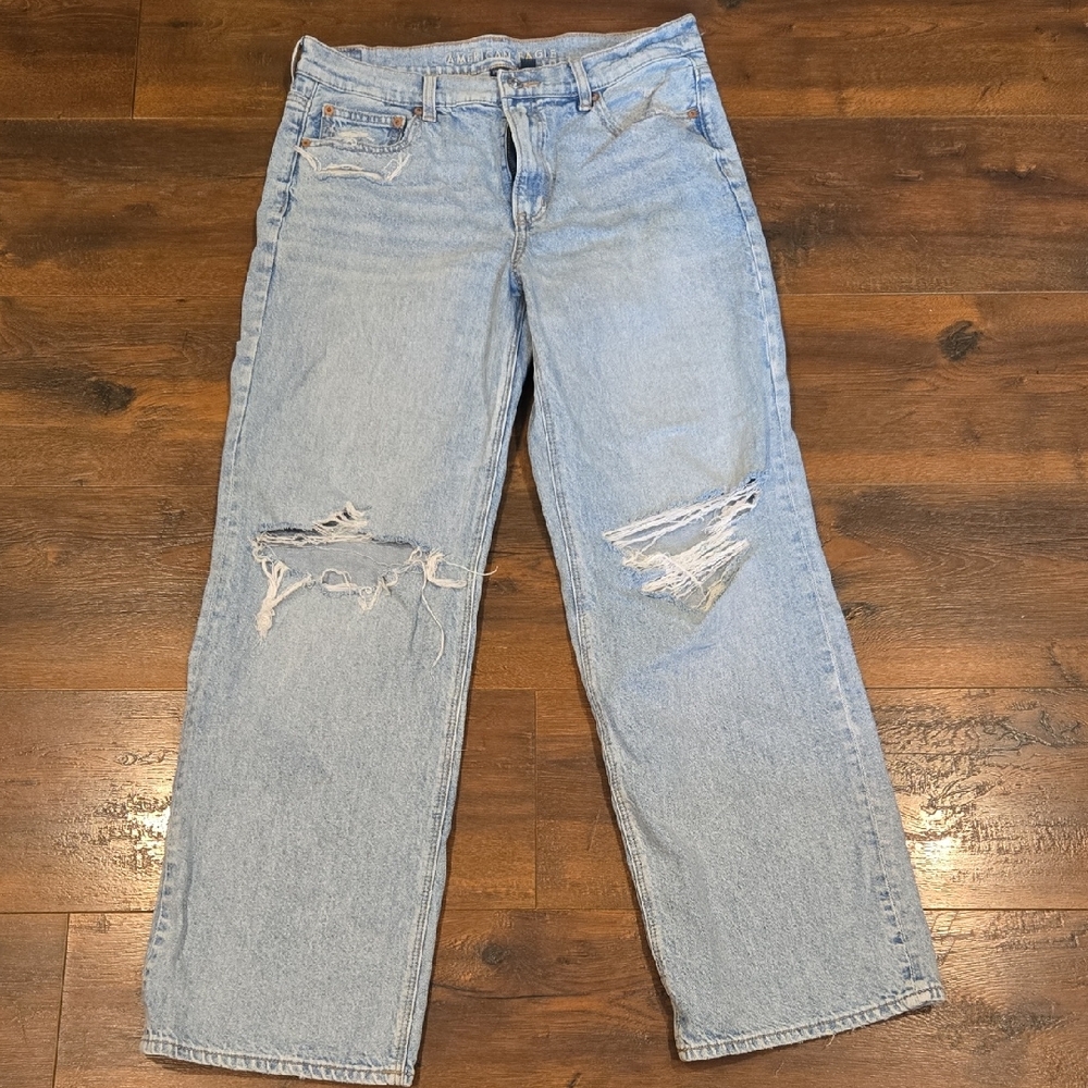 American Eagle Outfitters Light Blue Stovepipe Jeans